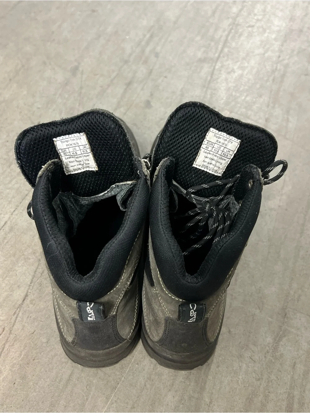 La Sportiva Men's Gray and Black Hiking Boots